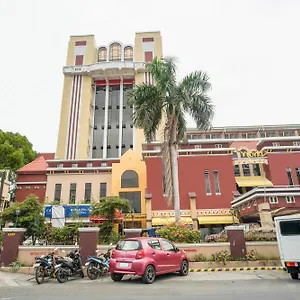 capital-o-460-world-palace-hotel.davao-hotels.com/