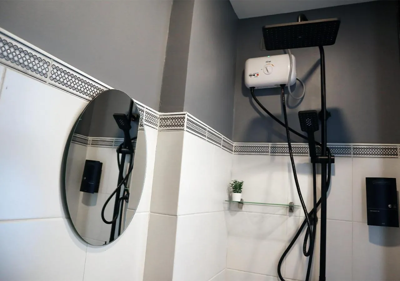 Mystay Hotel Bgc West Makati City